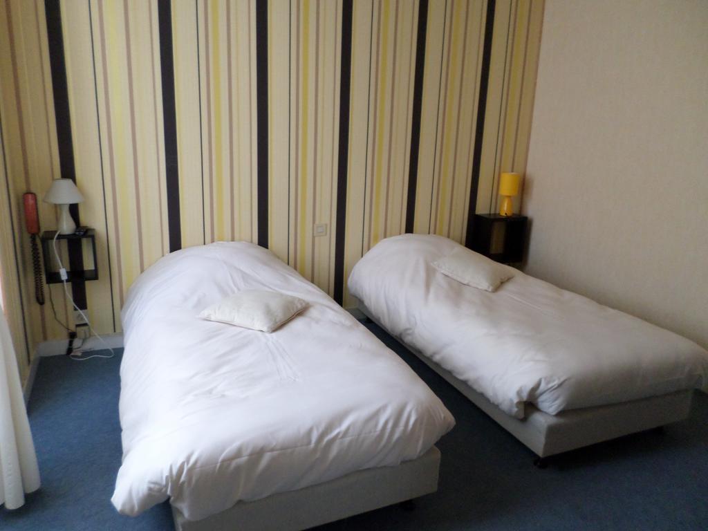 Hotel Le Relais De La Caleche Saint-Denis-dʼAnjou Pokoj fotografie