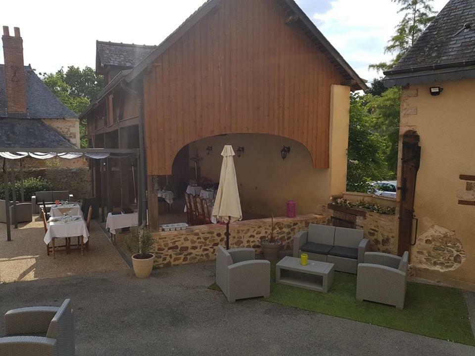 Hotel Le Relais De La Caleche Saint-Denis-dʼAnjou Exteriér fotografie